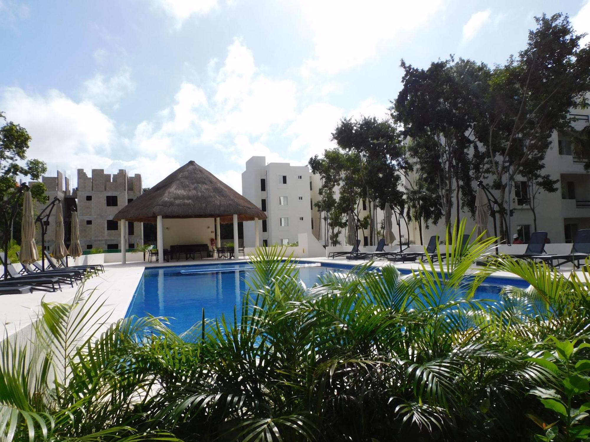 Gigi's Caribbean Paradise Aparment *
