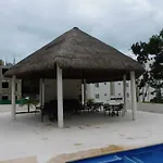 Gigi\'S Caribbean Paradise Aparment